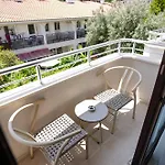 Ida Hotel