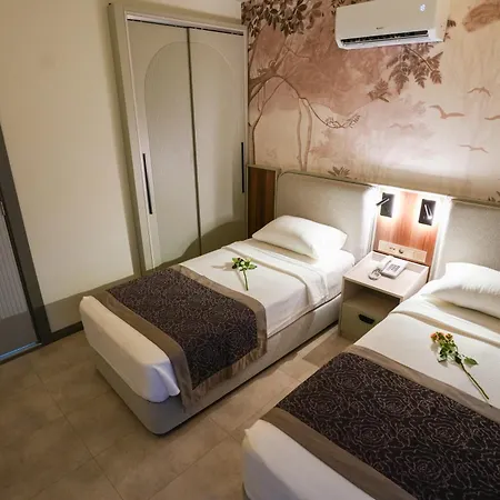 Hotel Ida 3*