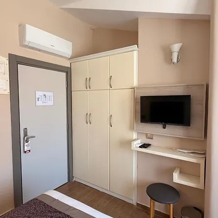 Hotel Ida 3*