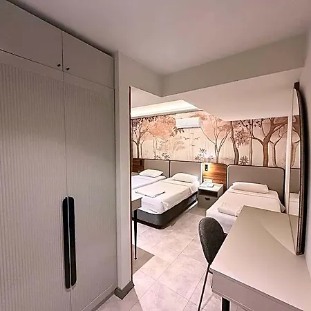 Ida Hotel