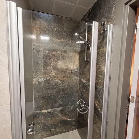 Hotel Ida 3*
